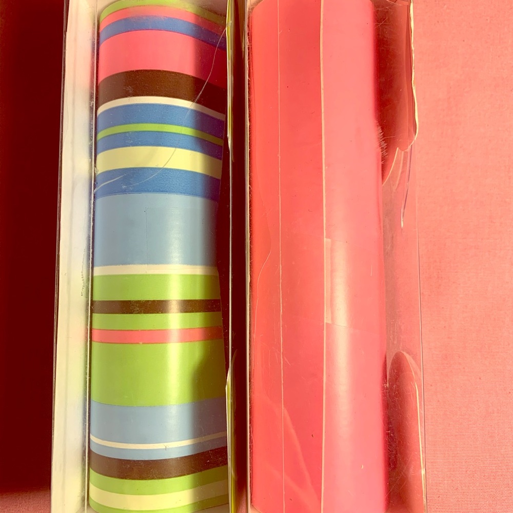 Brand new !! Wall pops !!